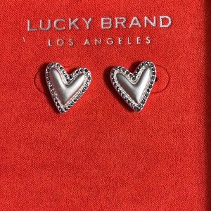 🌸Lucky🍀Brand Heart Earrings